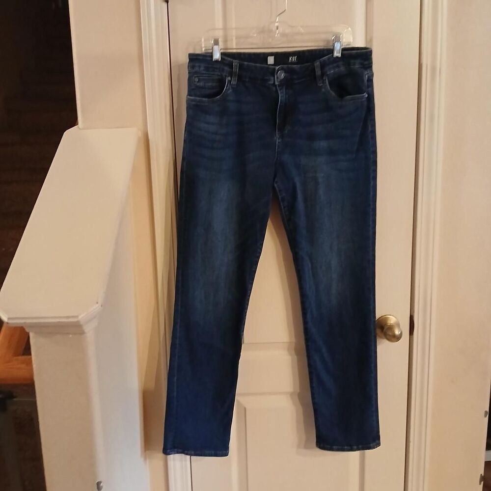 Kut from the Kloth Catherine Boyfriend Denim jeans 14 Capsule Wardrobe Basic